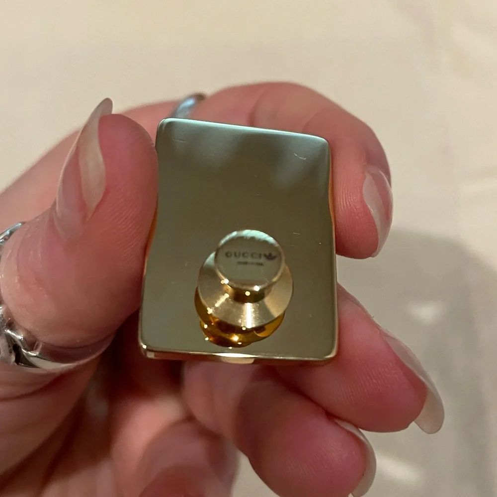 Gucci x Adidas Limited Edition Enamel Pin - Picture 10 of 10